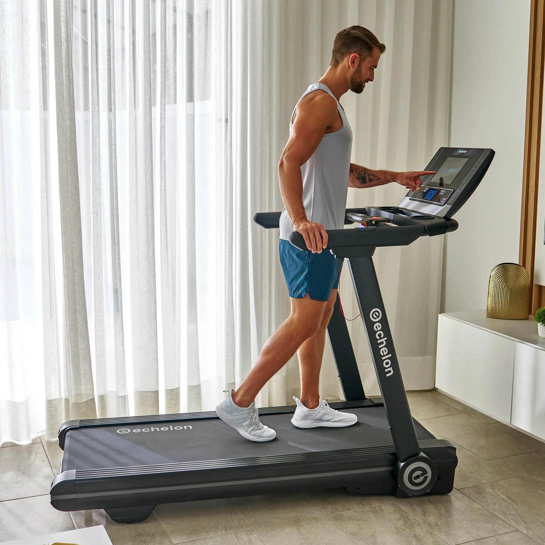 Echelon Stride 6s Folding Treadmill - Image 9